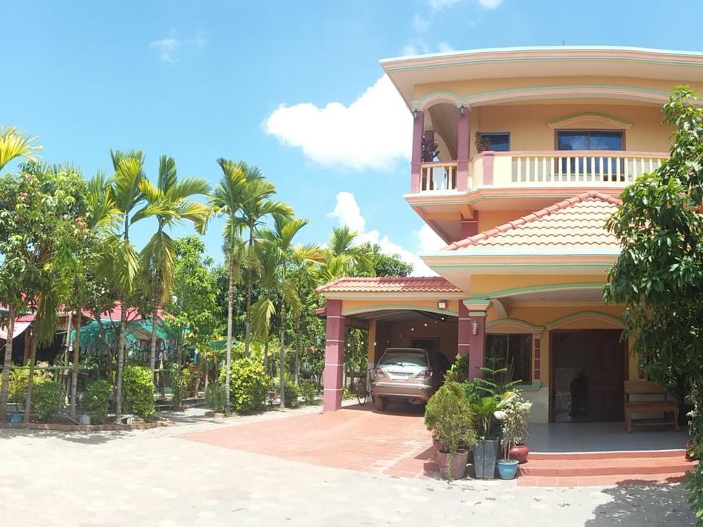 Homestay Villa Dani Siem Reap Exterior photo